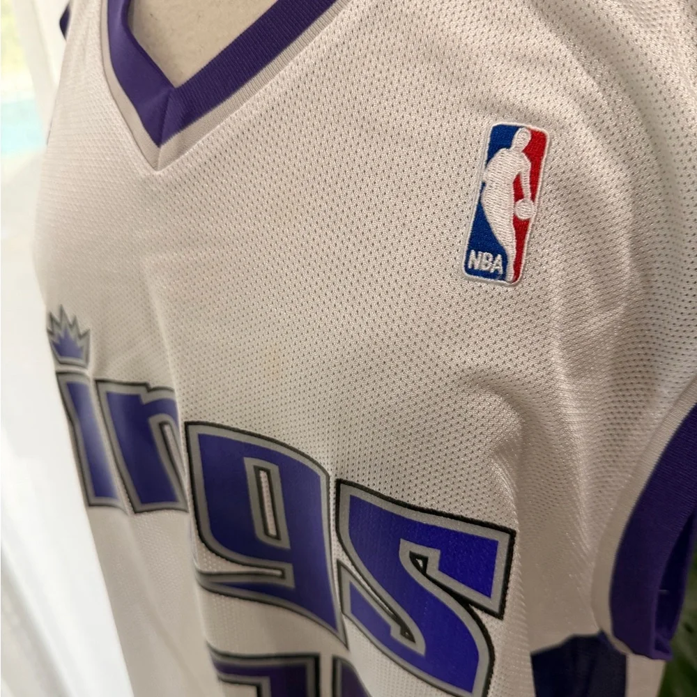 Vintage Signed Sacramento Kings Reggie Theus #07 Adidas NBA Jersey‎  Size L